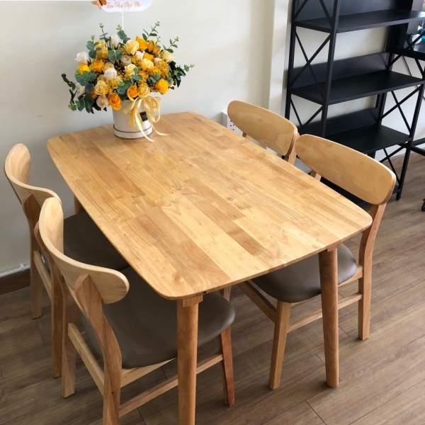 bo-ban-an-mat-gia-da-4-ghe